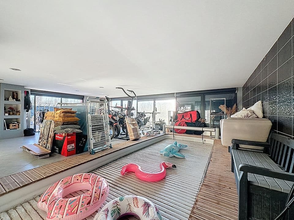 Maison familiale d’exception avec piscine intérieure 315 m2 nvironnement calme à 10 km de Troyes — photo 9