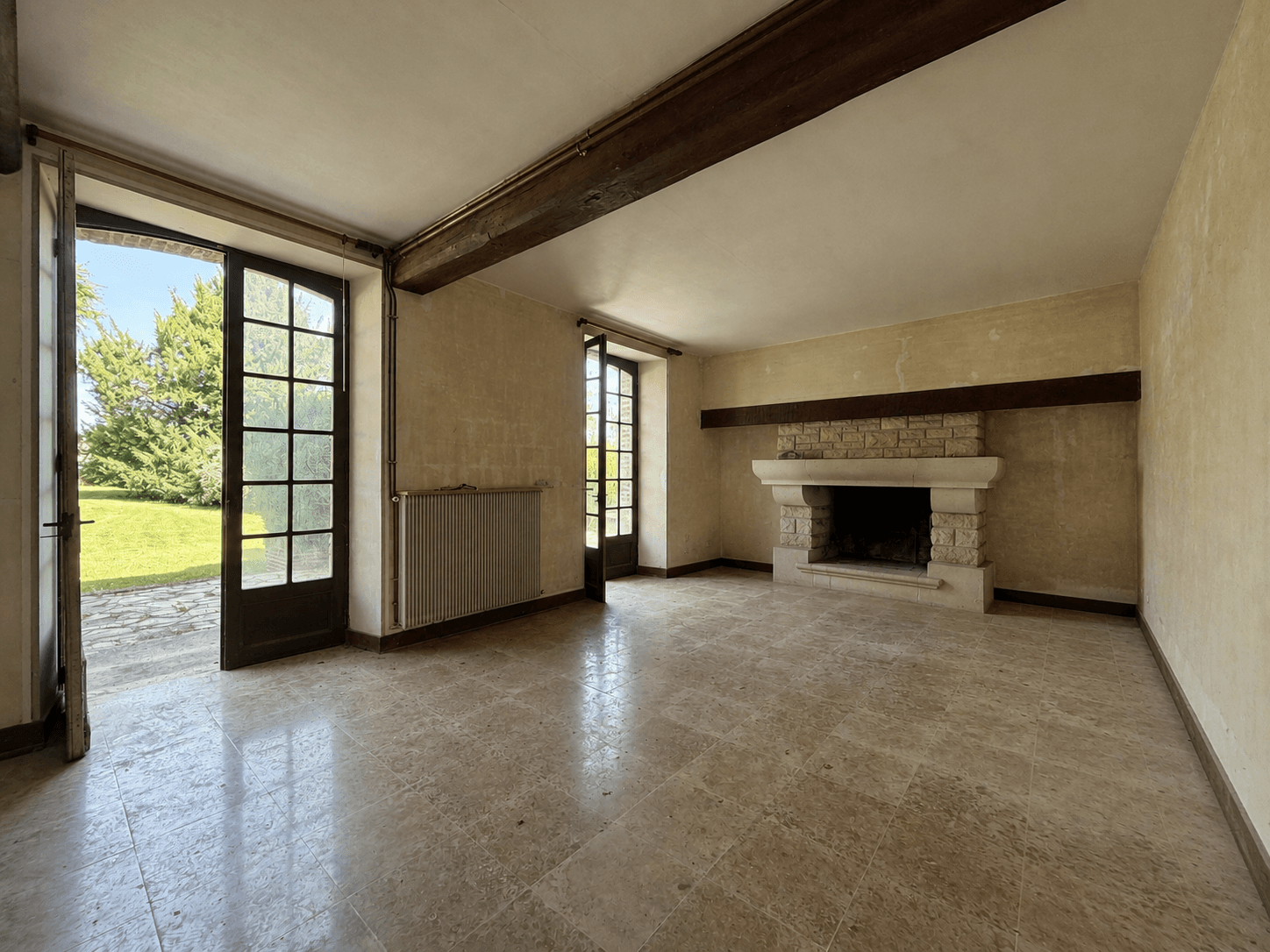 MAISON DE MAITRE - 7 PIECES - CRESANTIGNES — photo 7