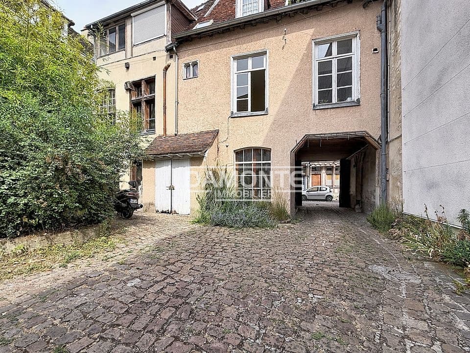 Authentique maison 4 chambres au cœur de Troyes 172 m2 — photo 12