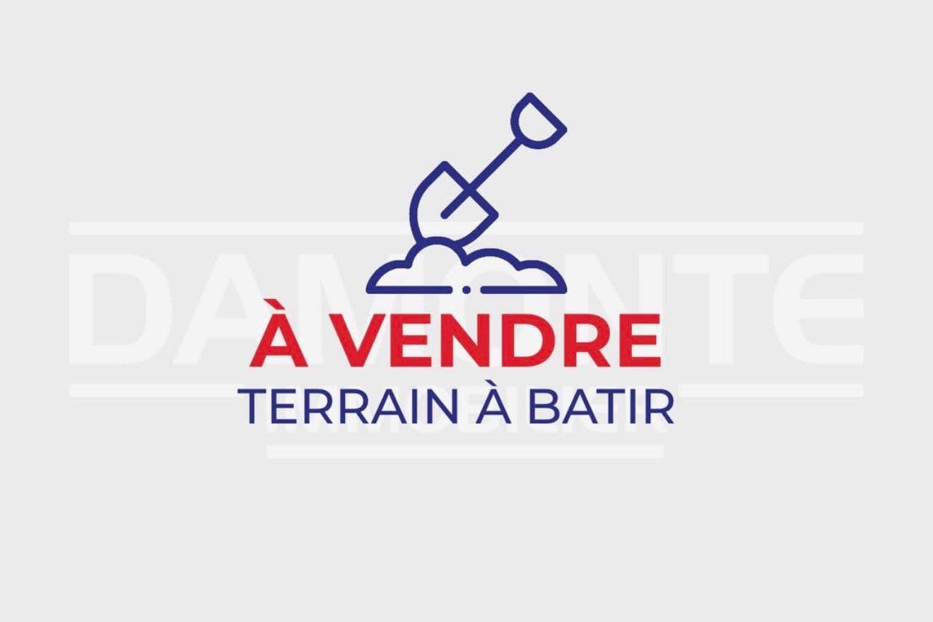 MARIGNY LE CHATEL - TERRAIN
