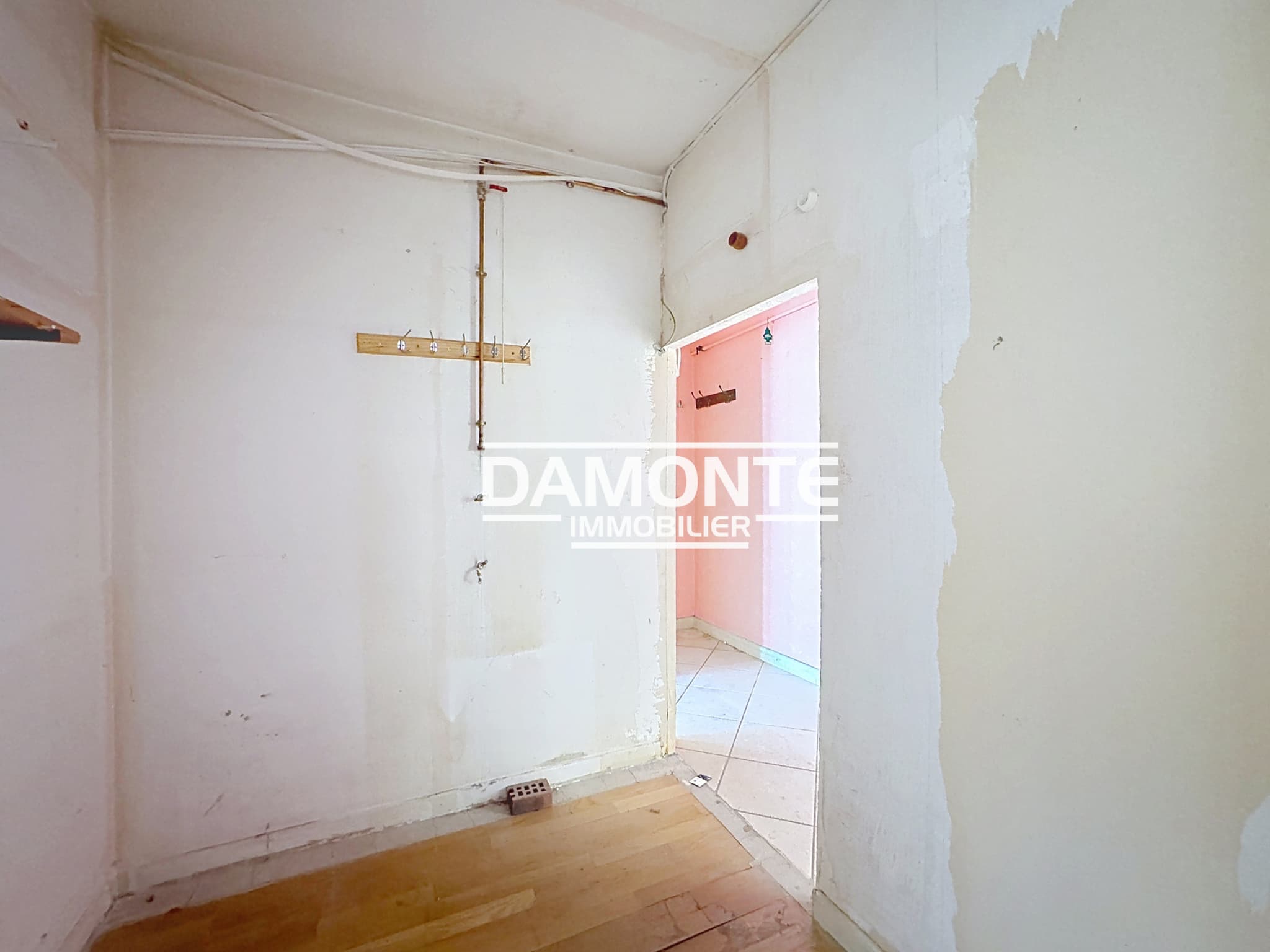 Appartement T4 - 85.17m2 - TROYES — photo 4