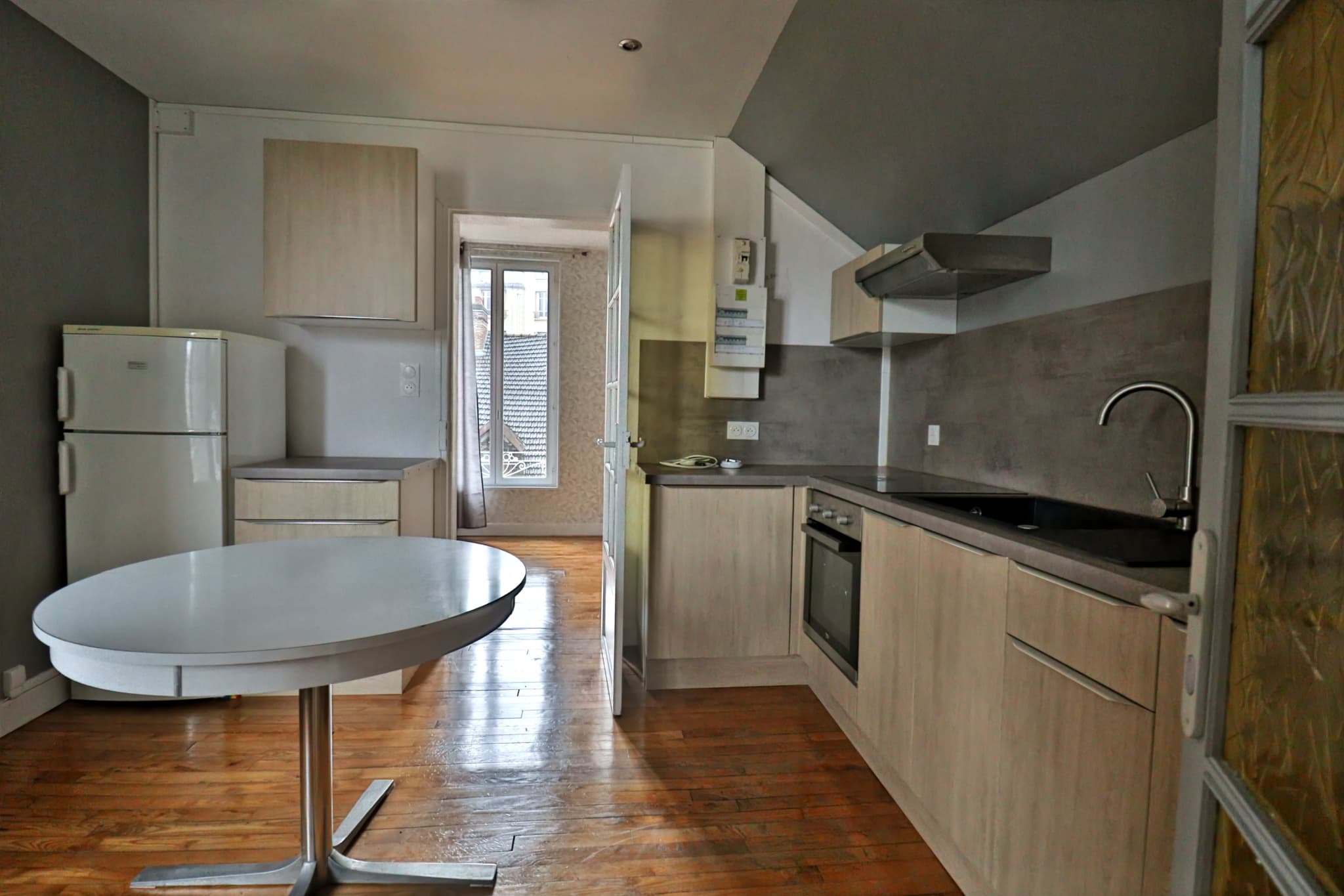 Appartement T2 36 m2 Centre-ville TROYES Lumineux — photo 4