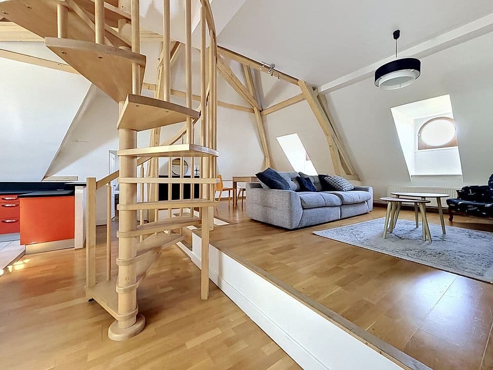 Troyes- Copropriété de Prestige - Appartement de Caractère de 79m2 — photo 2