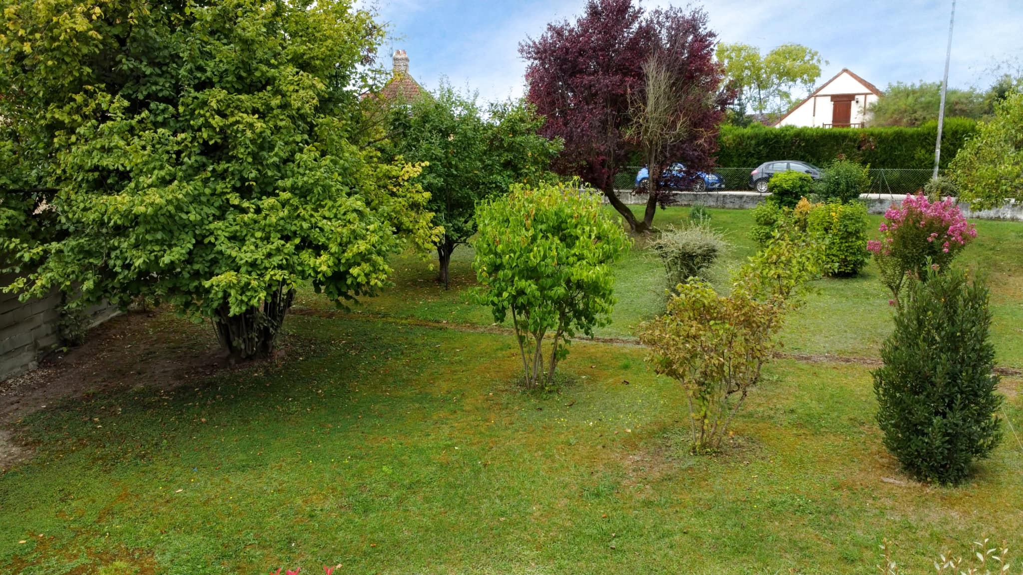 SAINT-LYE, TERRAIN CONSTRUCTIBLE.