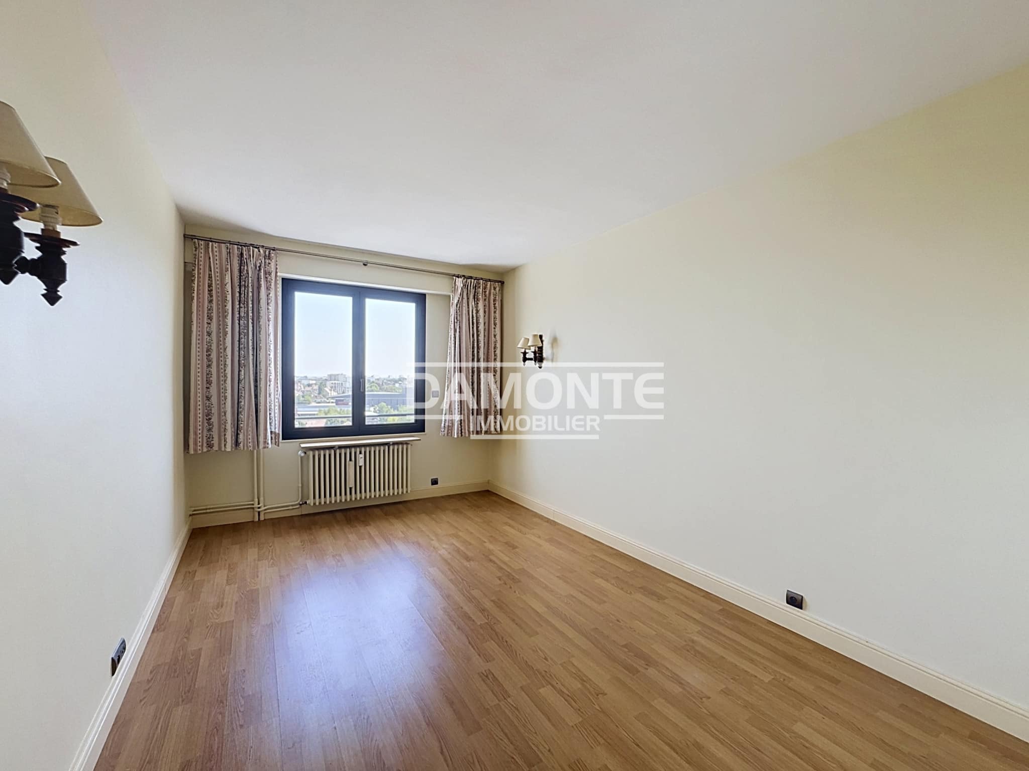 APPARTEMENT DE STANDING- SECTEUR TROYES GARE