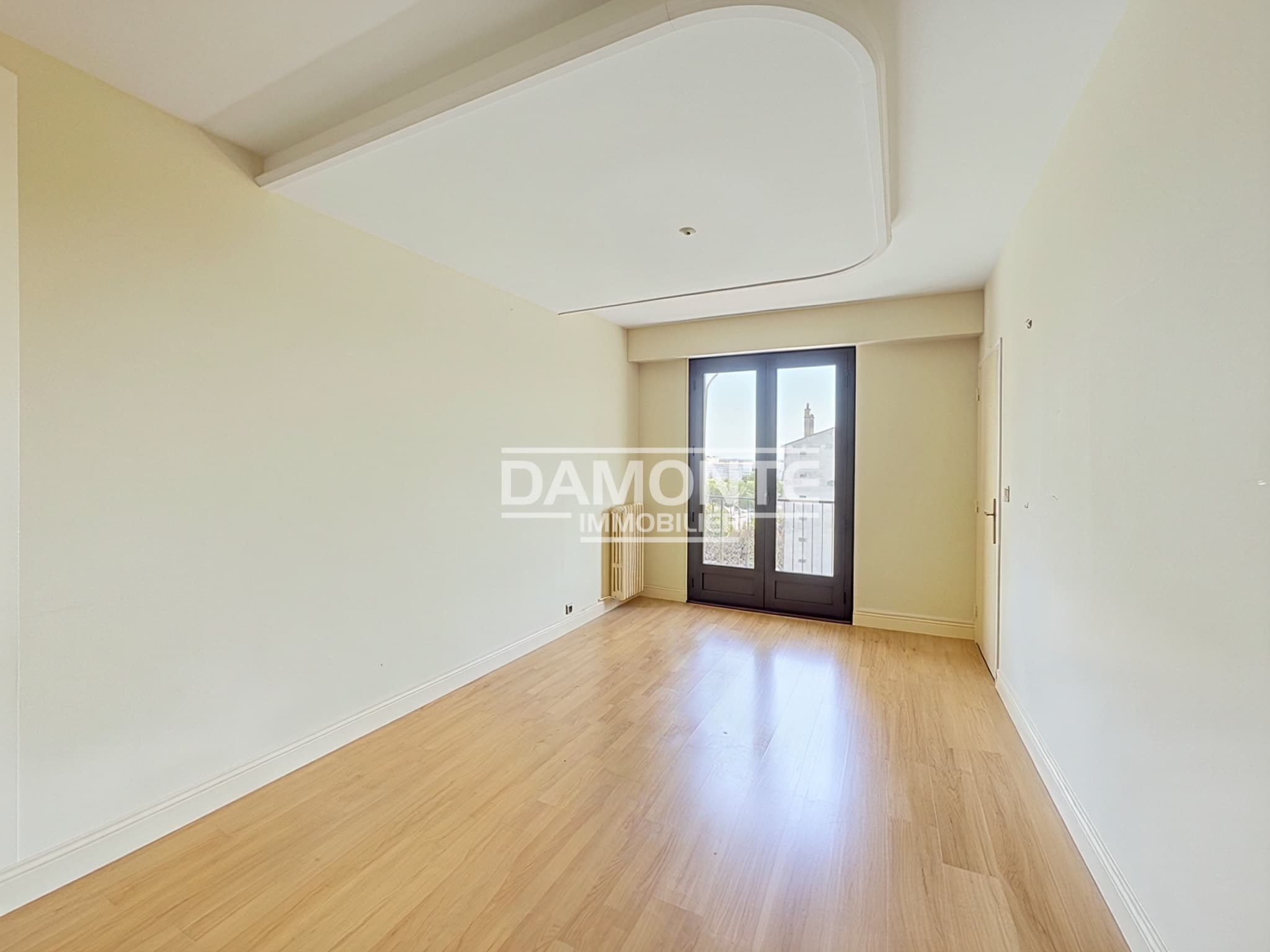 APPARTEMENT DE STANDING- SECTEUR TROYES GARE — photo 9