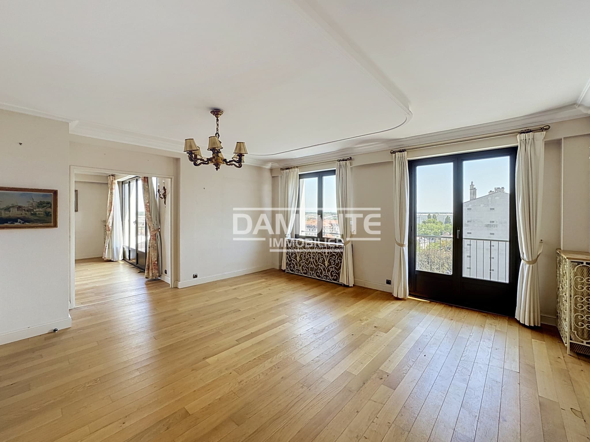 APPARTEMENT DE STANDING- SECTEUR TROYES GARE — photo 6