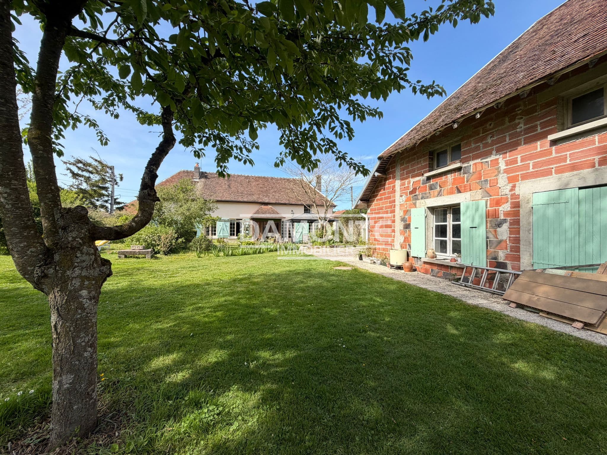 NOUVEAUTE- Propriété de T7 — photo 14