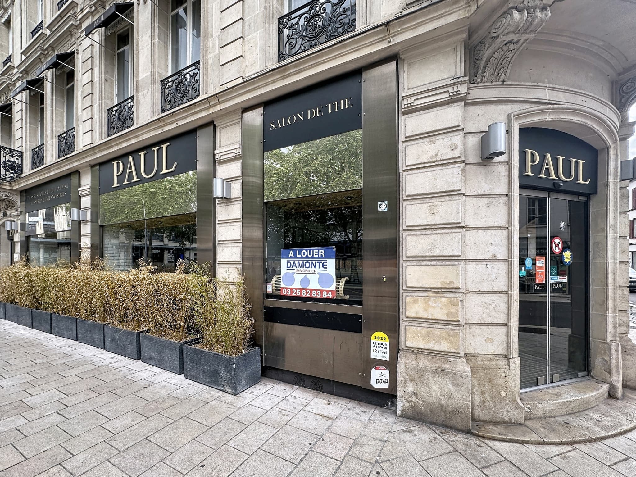 PAS DE PORTE A CEDER - LOCAL COMMERCIAL — photo 1