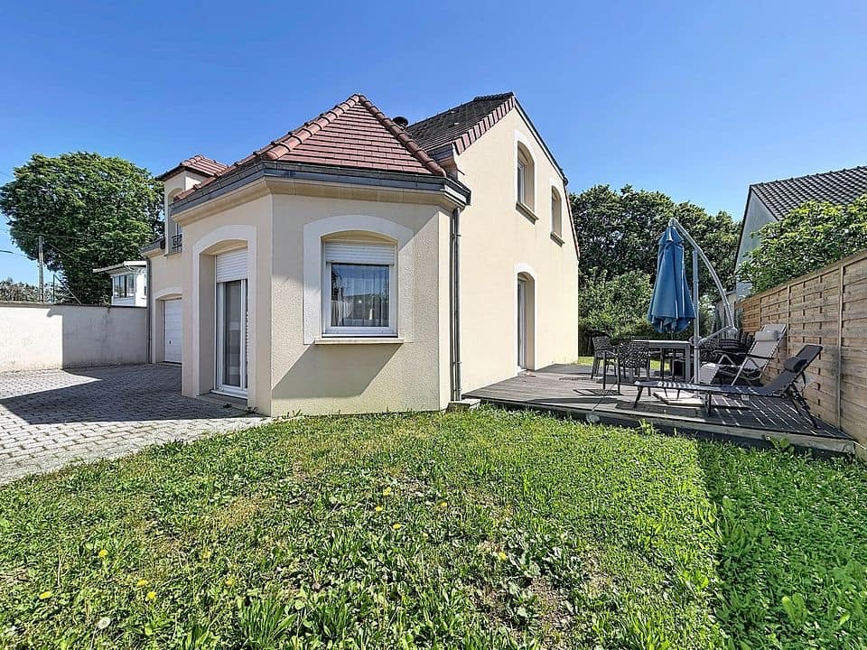 MAISON FAMILIALE A TROYES