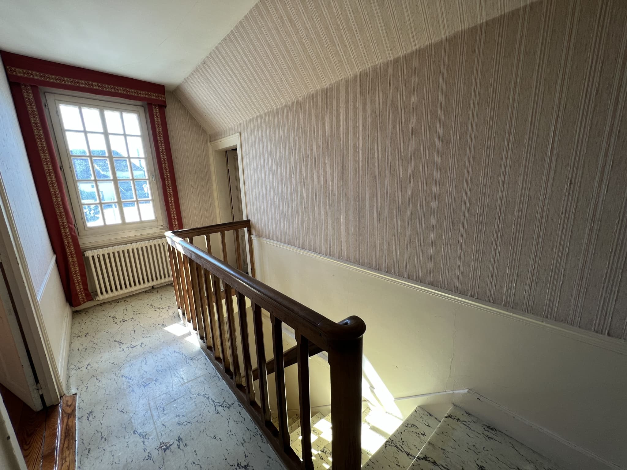 Maison T8 St Parres les Vaudes — photo 11