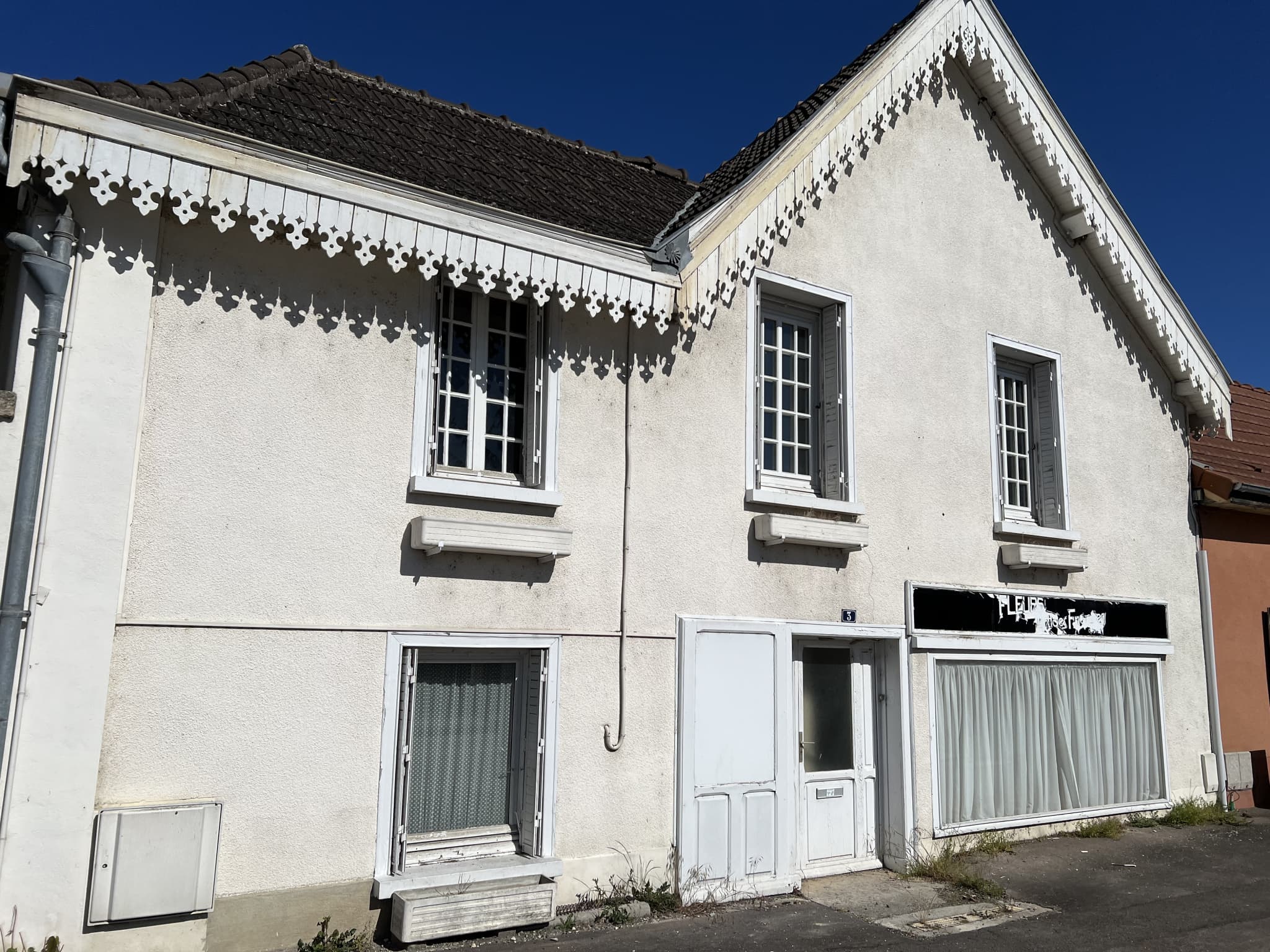 Maison T8 St Parres les Vaudes — photo 1