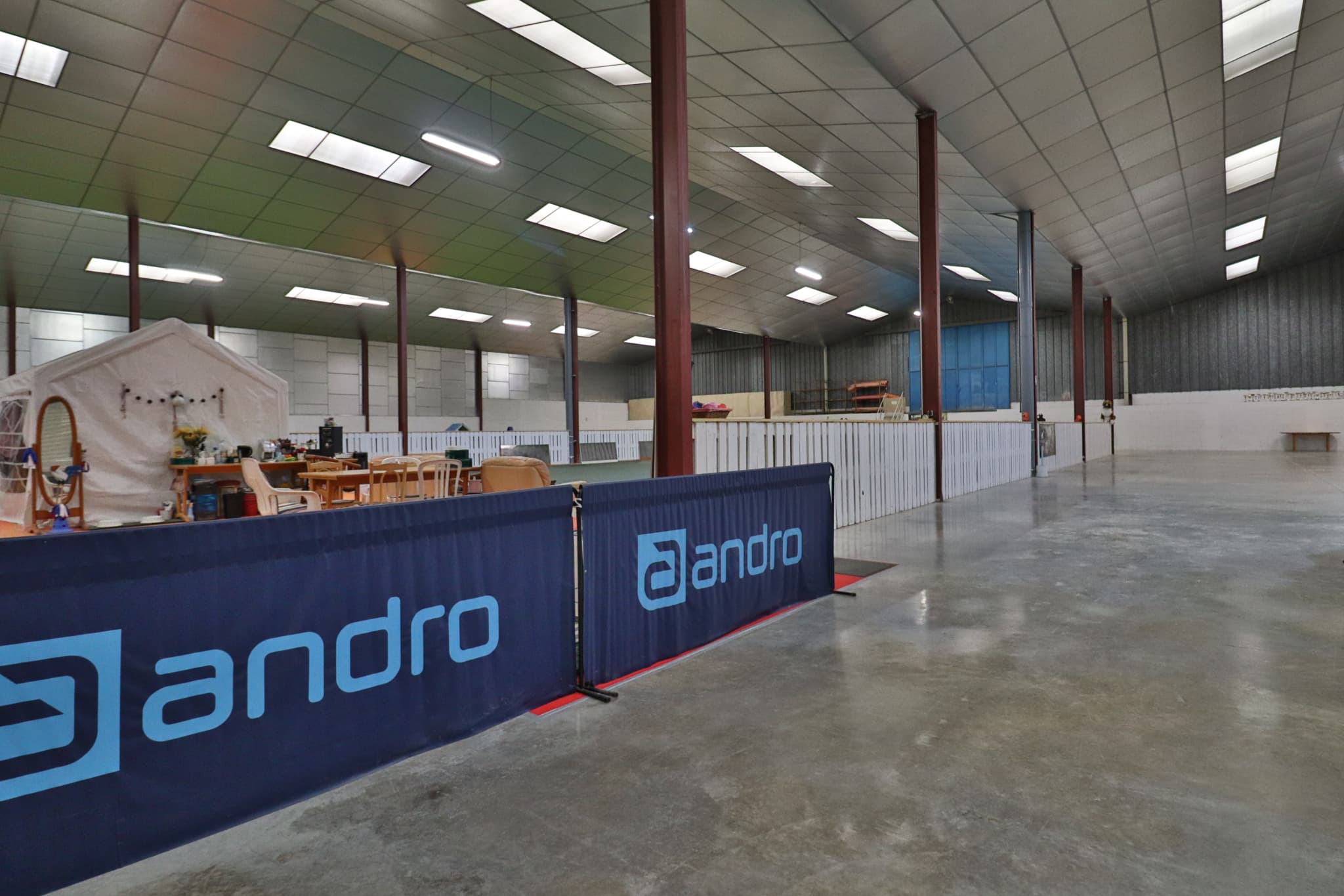 HANGAR VILLACERF — photo 9