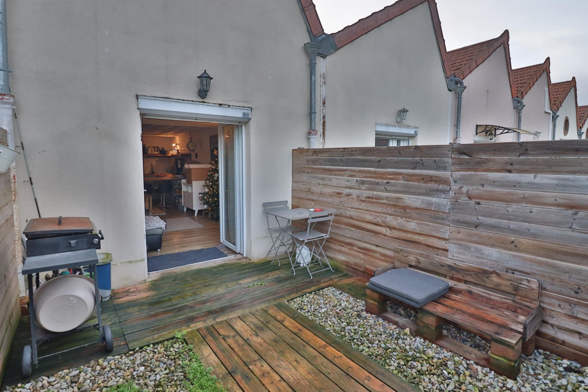 SAINT ANDRE LES VERGERS - APPARTEMENT DUPLEX T3 AVEC JARDIN