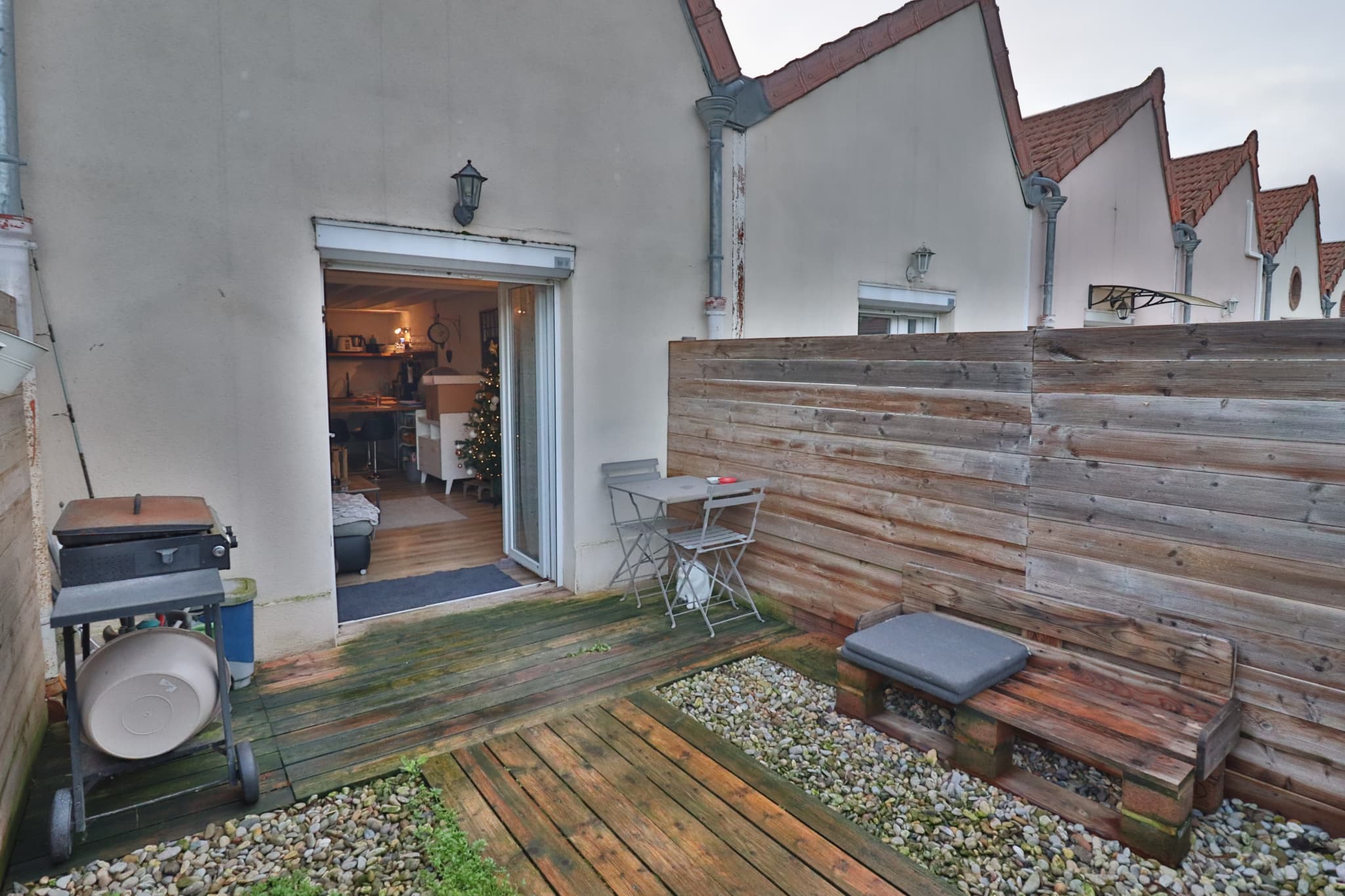 SAINT ANDRE LES VERGERS - APPARTEMENT DUPLEX T3 AVEC JARDIN — photo 6