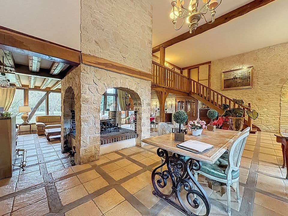 MAISON DE CARACTERE DE 327M2 — photo 5