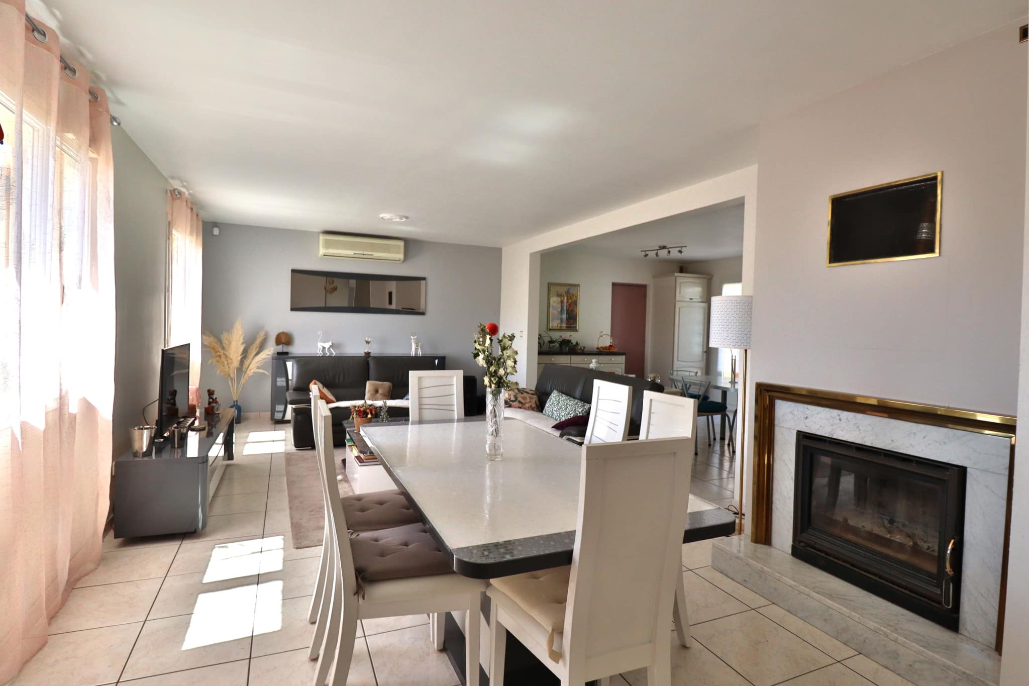 SAINTE SAVINE - MAISON T7 INDIVIDUELLE FAMILIALE