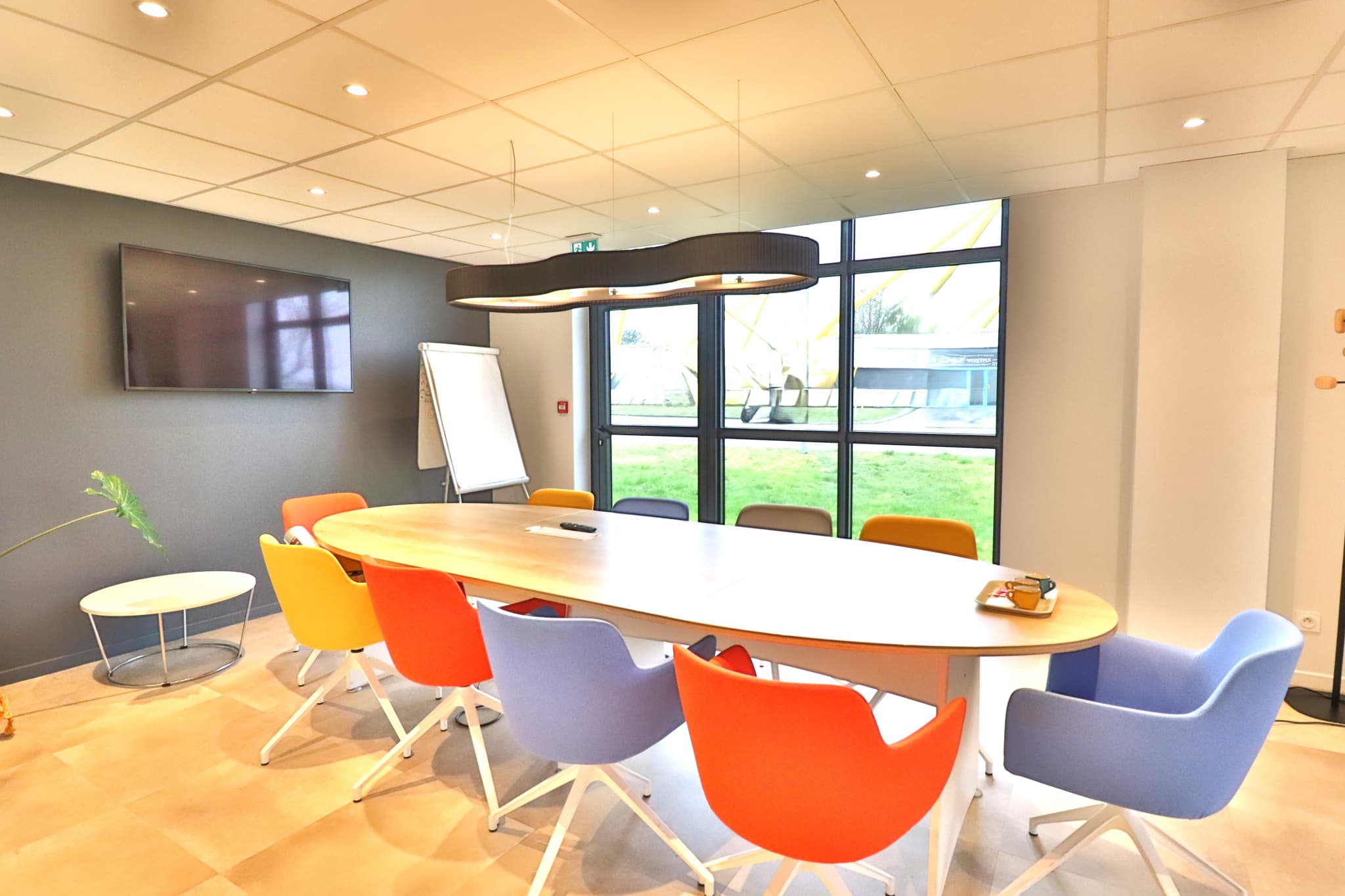 SAINTE-SAVINE Immeuble de bureaux neuf de 385m2, idéal siège social d'entreprise, cabinet comptable ou toutes — photo 4