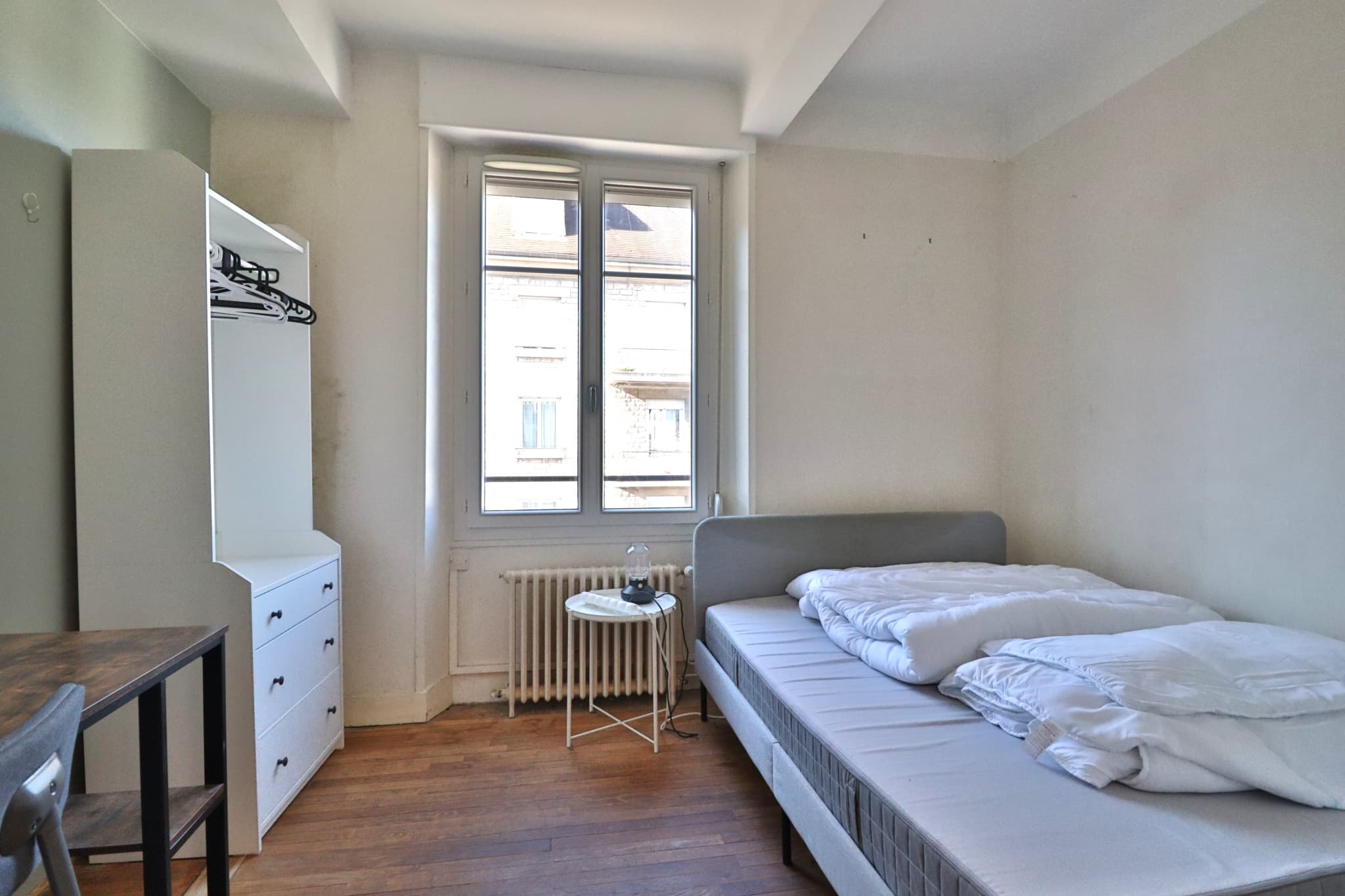 TROYES - HYPER CENTRE - T5 MEUBLE — photo 9