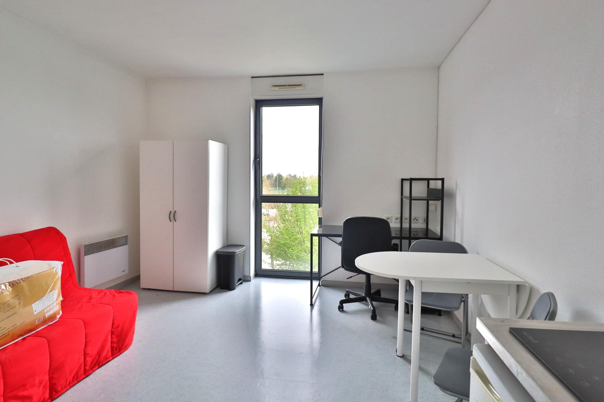 TROYES AUBE CAMPUS - SPECIAL INVESTISSEUR - STUDIO PROCHE UTT