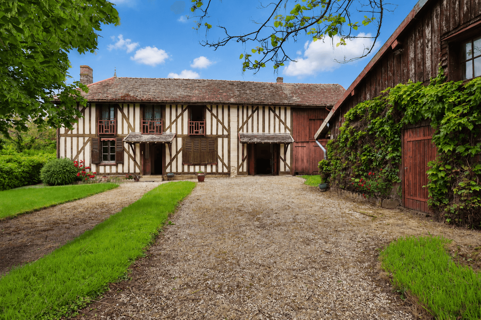 LESMONT - MAISON FAMILIALE A PROXIMITE DES LACS