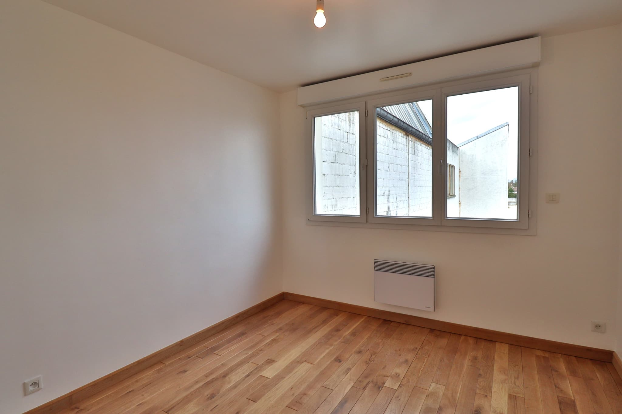 TROYES - APPARTEMENT T3 RENOVE — photo 6