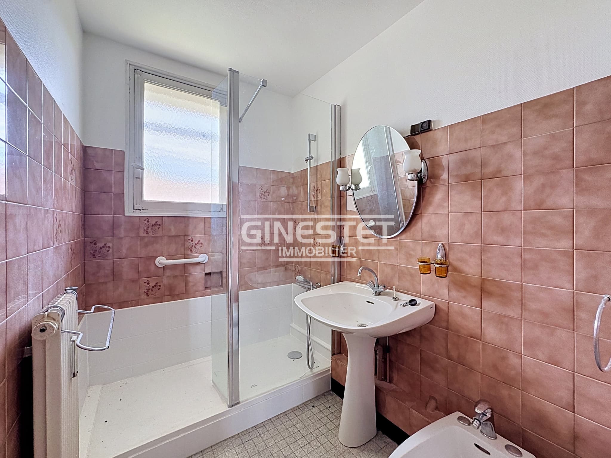 TROYES - APPARTEMENT T4 - RESIDENCE SECURISEE — photo 9