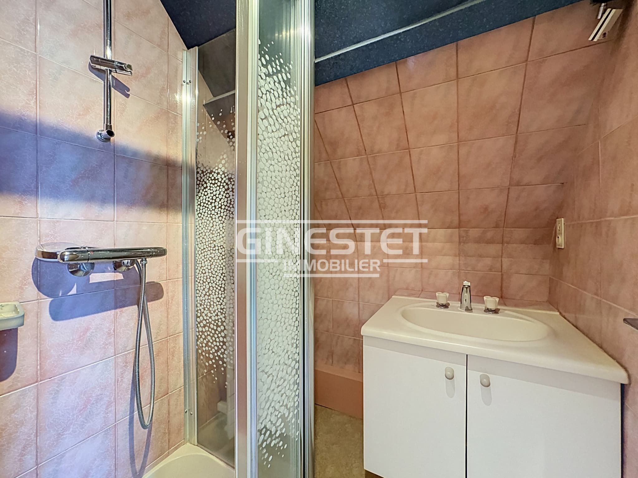 SAINT JULIEN LES VILLAS - MAISON T4 INDIVIDUELLE AVEC SOUS-SOL — photo 9