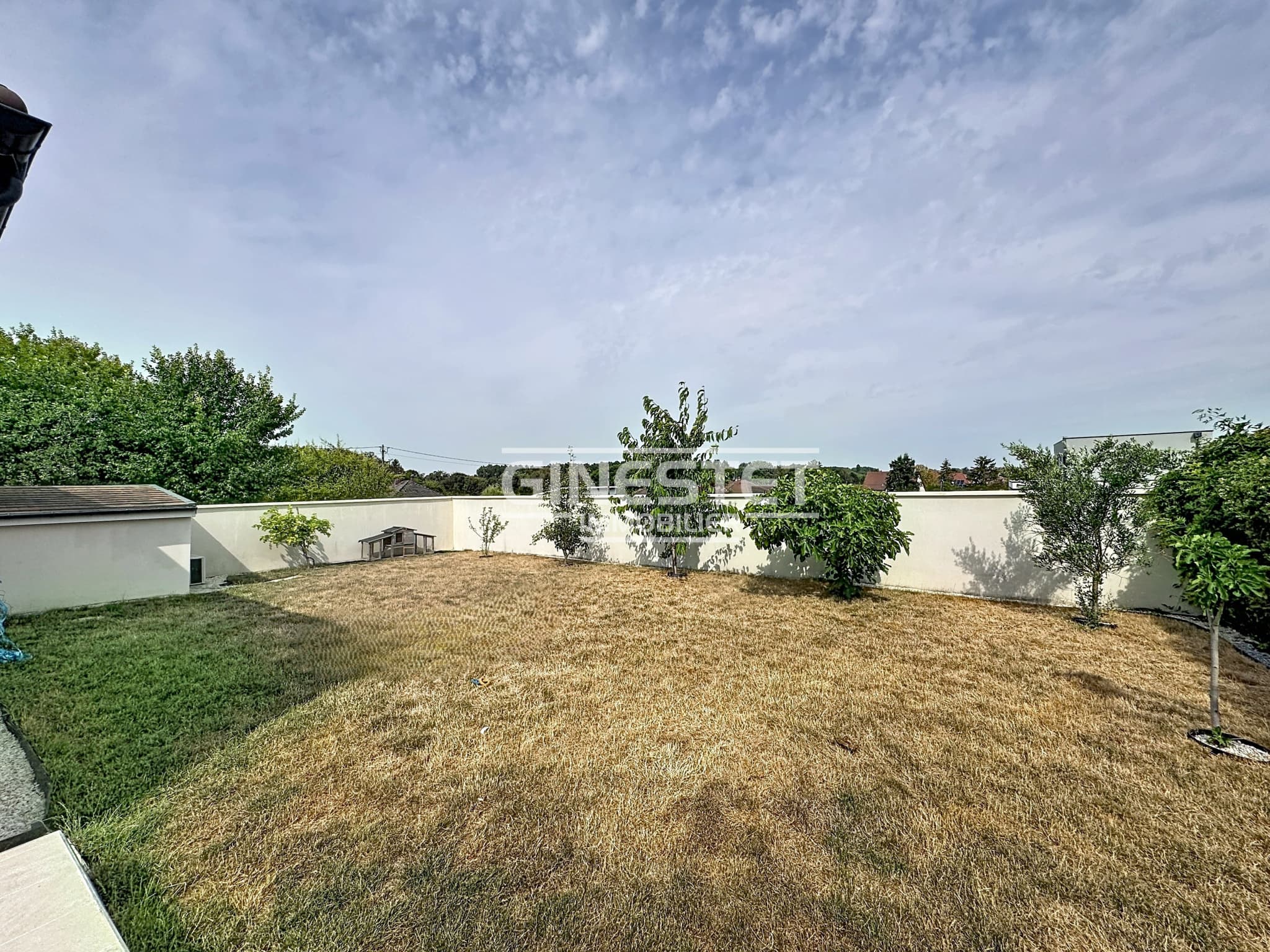CULOISON, Villa 348m2, 4 chambres, un appartement de 54m2 et piscine intérieure. — photo 22