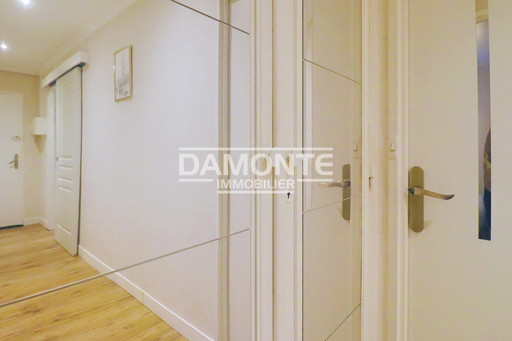 Appartement de type 4 sans travaux avec garage