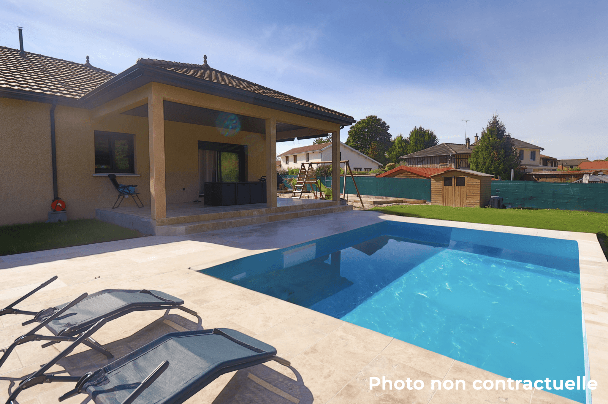 Maison récente avec piscine de 138 m2 sur terrain 1117 m2