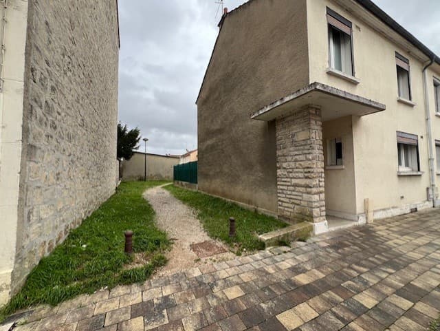 Maison 3 chambres avec jardin et terrasse - Vitry-le-François — photo 8