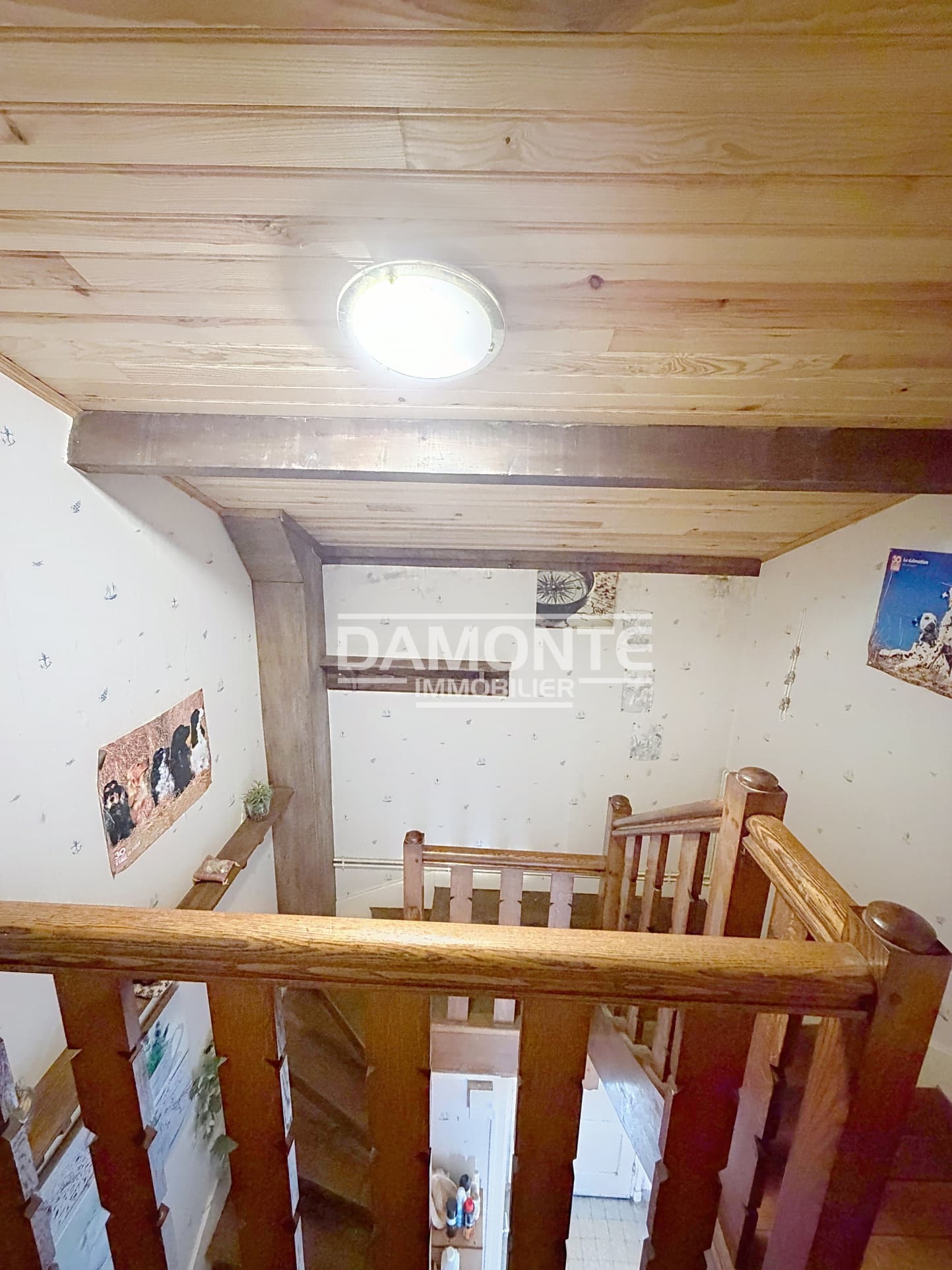 Maison familiale de type 5 à rénover — photo 8