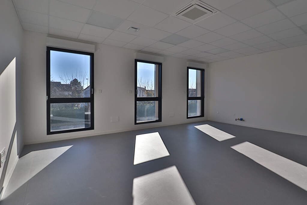 Local professionnel Fagnieres 26 m2 (1pièce) — photo 10
