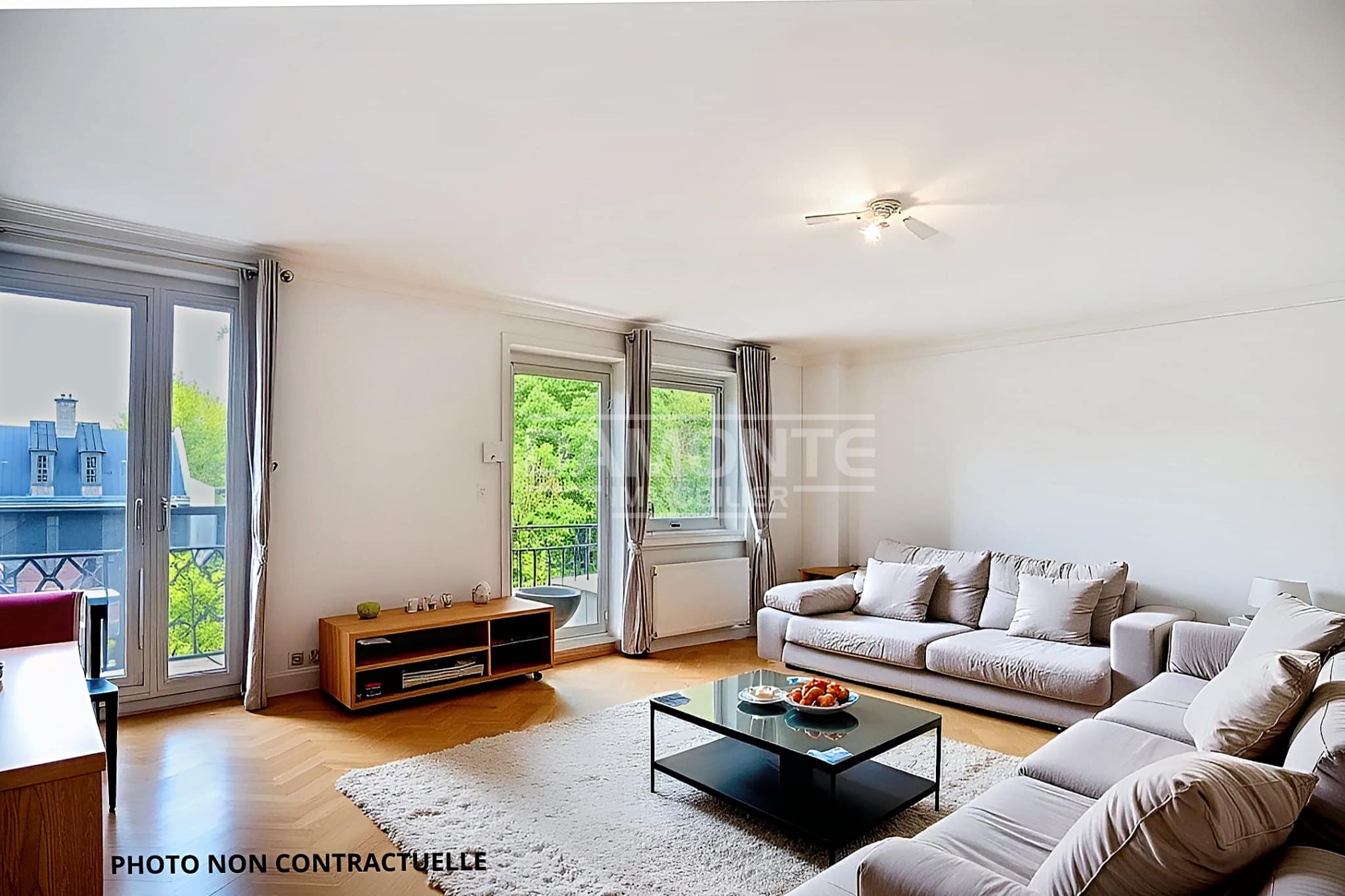 COUP DE CŒUR TRIPLEX FAMILIAL AVEC VUE EXCEPTIONNELLE & PARKING EN HYPER CENTRE