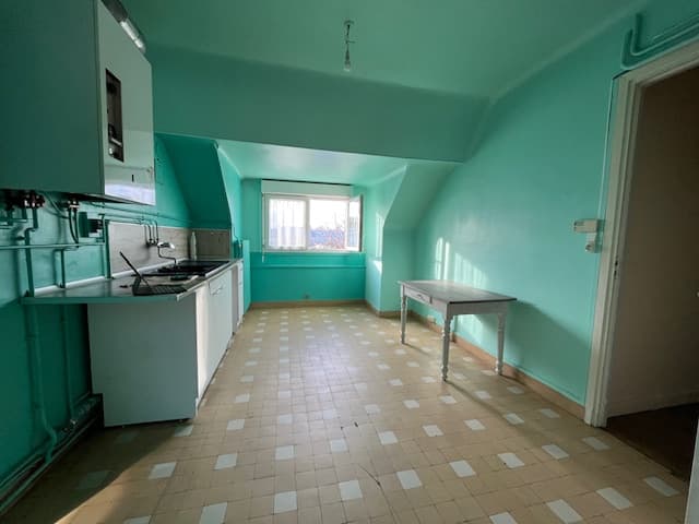 Immeuble de rapport 330 m2 Maison + T5 + Local professionnel Fort potentiel ! — photo 14