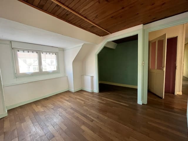 Immeuble de rapport 330 m2 Maison + T5 + Local professionnel Fort potentiel ! — photo 25
