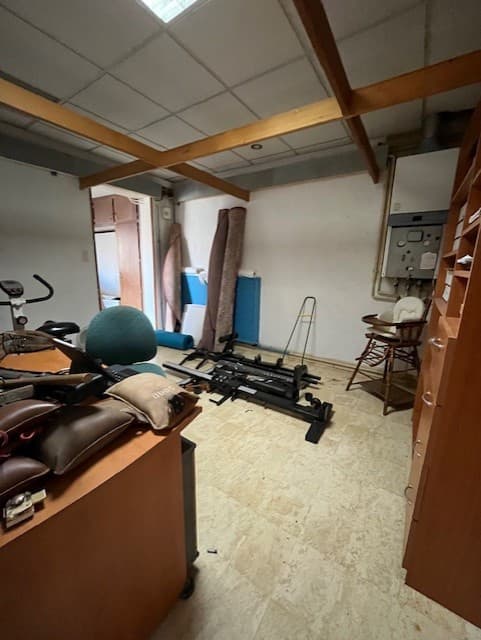 Immeuble de rapport 330 m2 Maison + T5 + Local professionnel Fort potentiel ! — photo 9