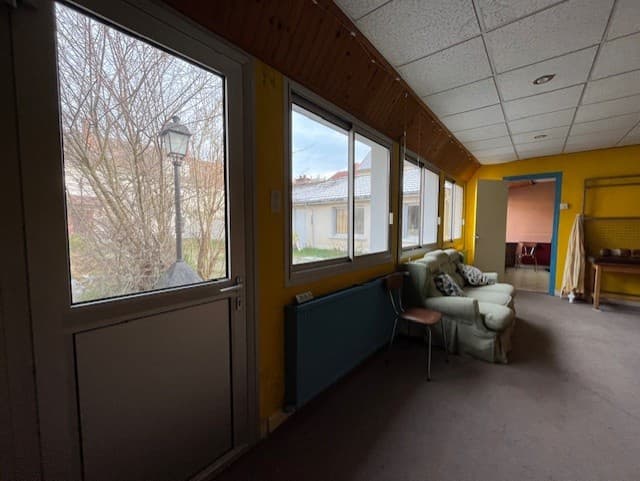 Immeuble de rapport 330 m2 Maison + T5 + Local professionnel Fort potentiel ! — photo 4