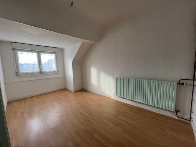 Immeuble de rapport 330 m2 Maison + T5 + Local professionnel Fort potentiel ! — photo 23