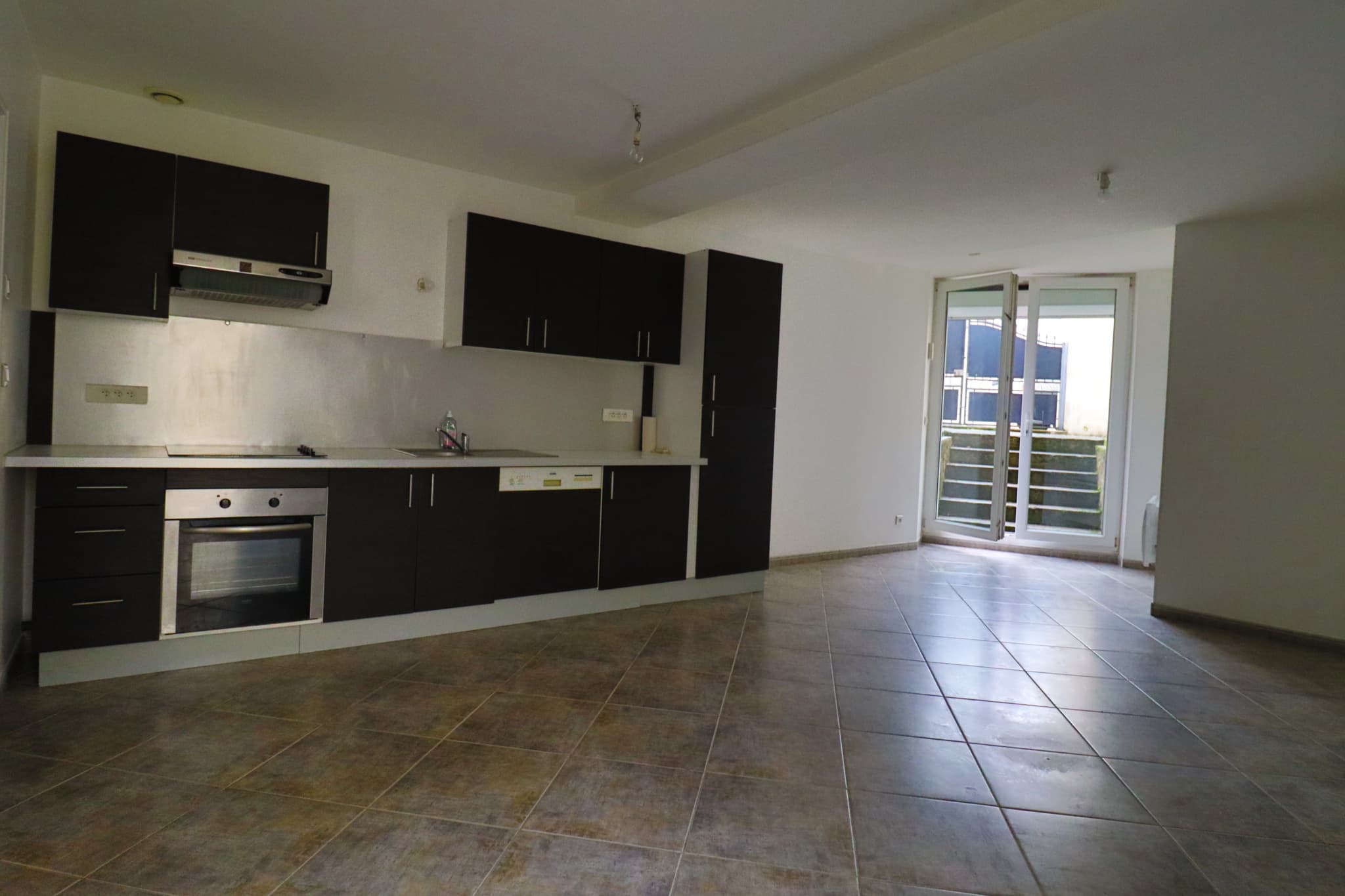 Appartement type 2 de 43 m2 VERTUS — photo 1