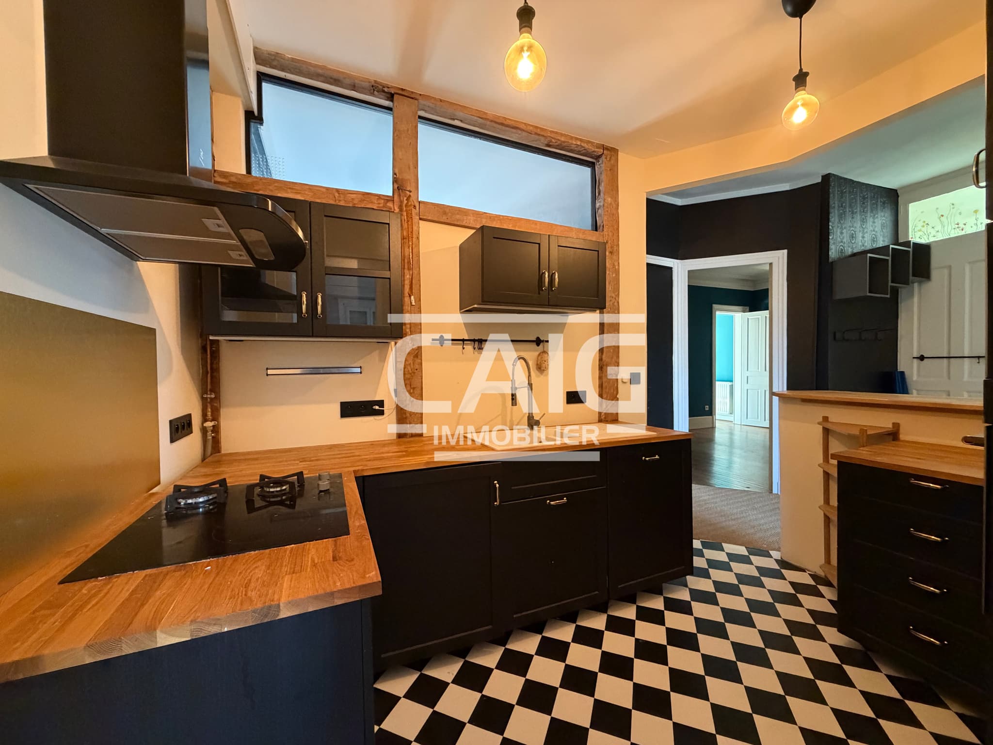 Rare : deux appartements réunissables en duplex de caractère de 195 m2 — photo 10