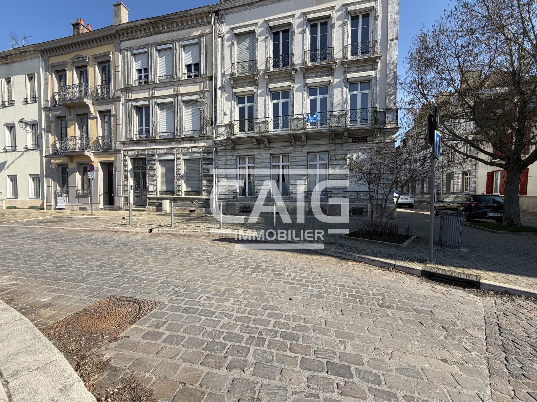 Rare : deux appartements réunissables en duplex de caractère de 195 m2 — photo 15