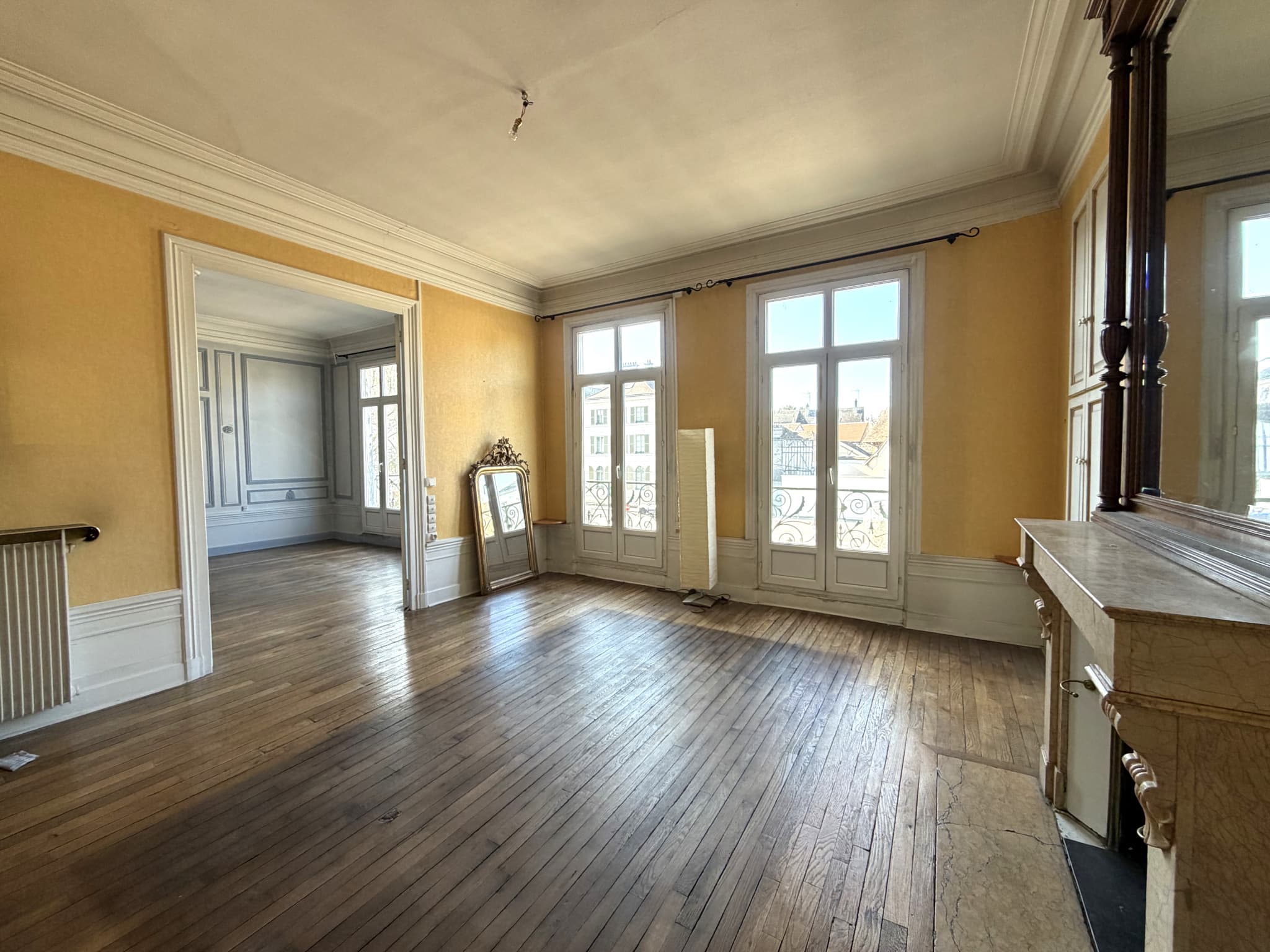 Appartement de caractère Vue exceptionnelle sur le cœur historique de Troyes — photo 1