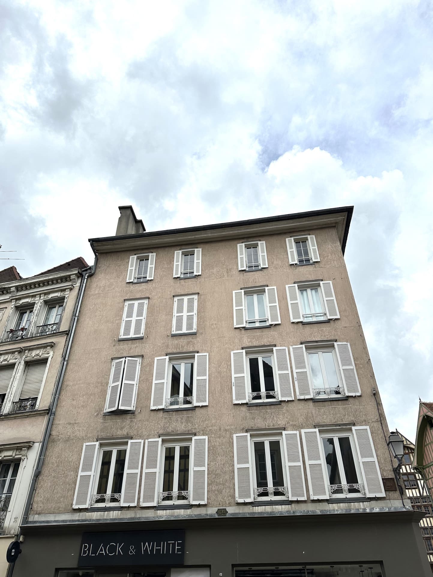 TROYES F3 CENTRE VILLE — photo 4